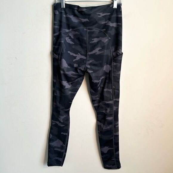 Athleta CAMO Print Leggings S - Picture 5 of 9
